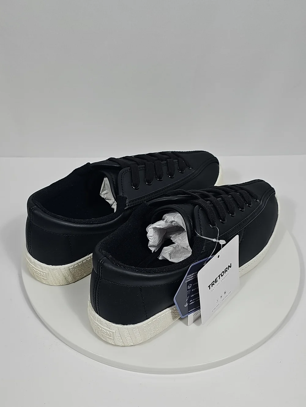 Tretorn Nylite PU Black Faux Leather Low Top Sneakers Ortholite NWT 7.5 Scandi